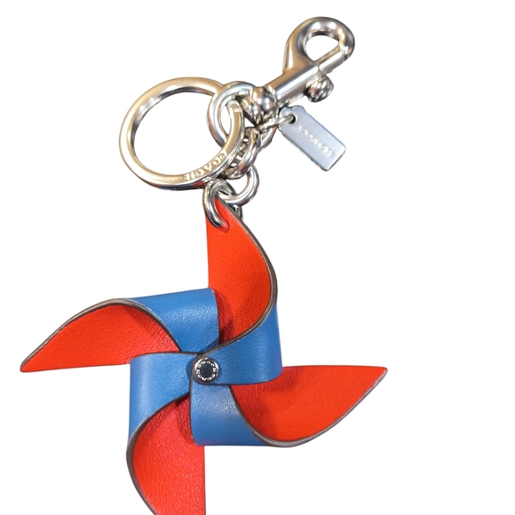 NWOT COACH PIN WHEEL BAG CHARM FOB BLUE/RED LEATHER CU257 - Picture 4 of 9